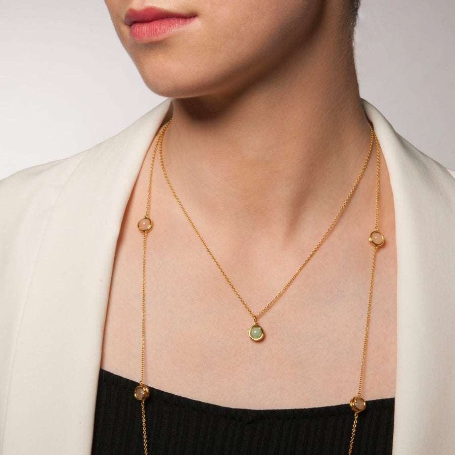 Aqua-Jade-Yellow-Gold-Necklace-Pendant-Layered-Rose-Quartz-Long-Necklace-Set-Stunning-Stone-Collection-Maree-London-Jewellery-Model-Image