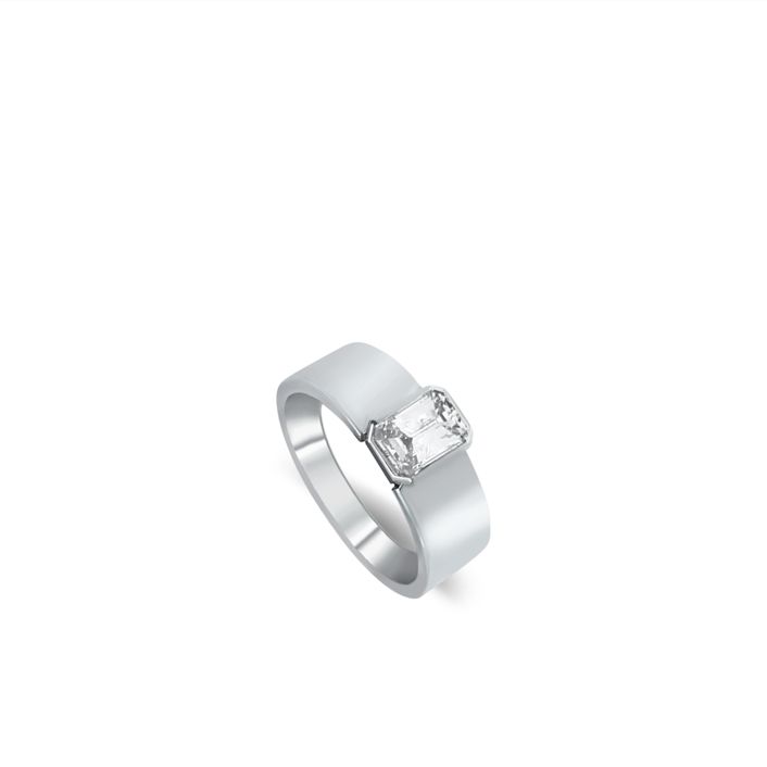 18ct-white-gold-6mm-emerald-Diamond-Ring-Engagement-Ring-for-her-Maree-London-designer